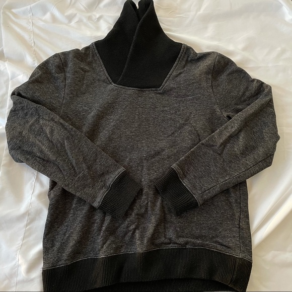 H&M Gray Sweater - Picture 1 of 5